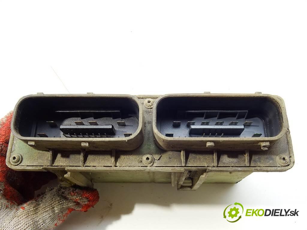 Opel Zafira A  2003 74 kW 2.0DTI 101KM 99-05 2000 Modul Riadiaca jednotka ventilátora 24456733 (Ostatné)