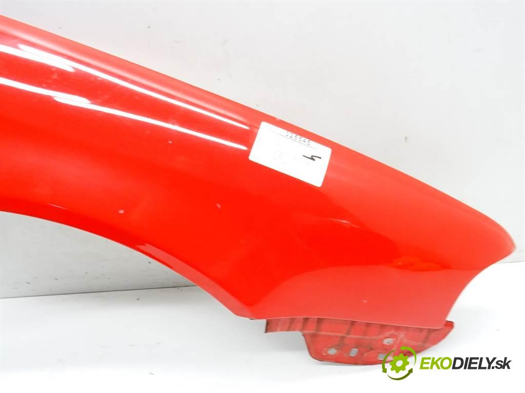 Skoda Octavia I  1999 74 kW LIFTBACK 5D 1.6B 101KM 96-00 1600 Blatník predný pravy  (Ostatné)