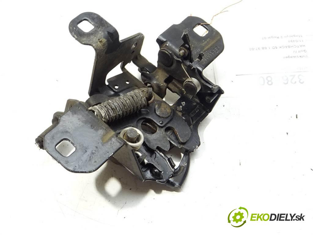 Volkswagen Golf IV  1998 74 kW HATCHBACK 5D 1.6B 97-03  1600 zámok kapoty