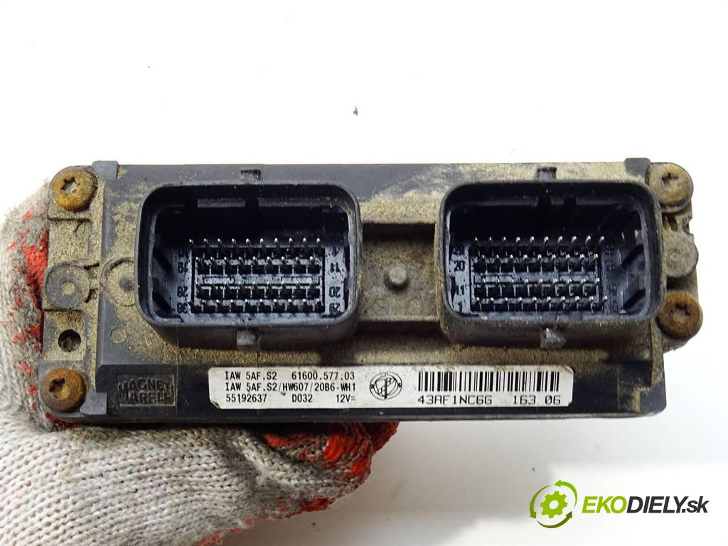 Fiat Panda II  2003 44 kW HATCHBACK 5D 1.2B 60KM 03-12 1200 riadiaca jednotka Motor 55192637 (Riadiace jednotky)