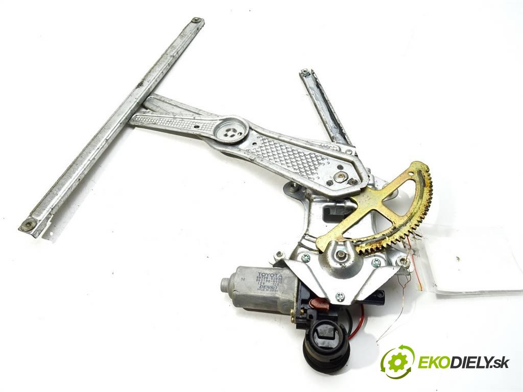 Toyota Yaris  2001 50 kW HATCHBACK 3D 1.0VVTI 68KM 99-05 1000 mechanismus okna přední část levý 85720-52020