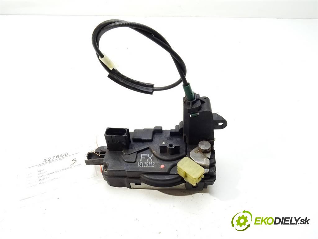 Opel Astra H  2004 74 kW HATCHBACK 5D 1.7CDTI 101KM 04-14 1700 zámok přední část pravý 13128112