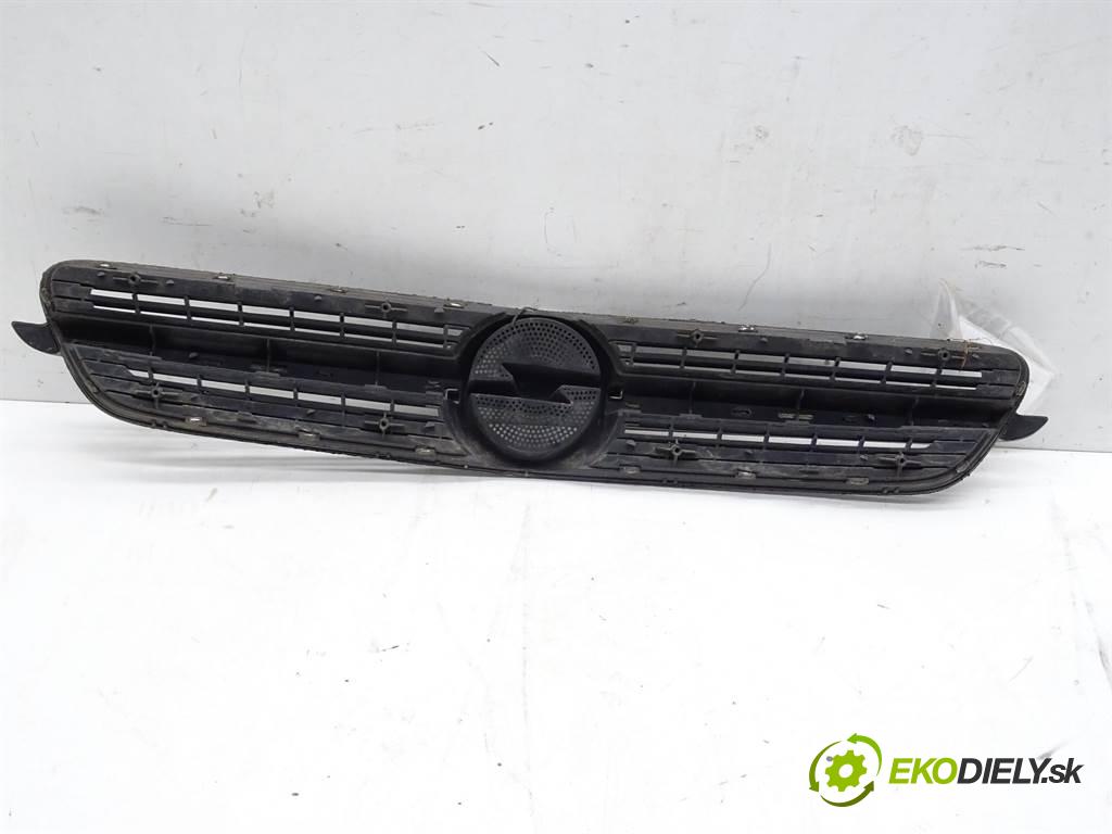 Opel Vectra C  2003 90 kW LIFTBACK 5D 1.8B 122KM 02-08 1800 mřížka maska  (Mřížky (masky) chladičů)