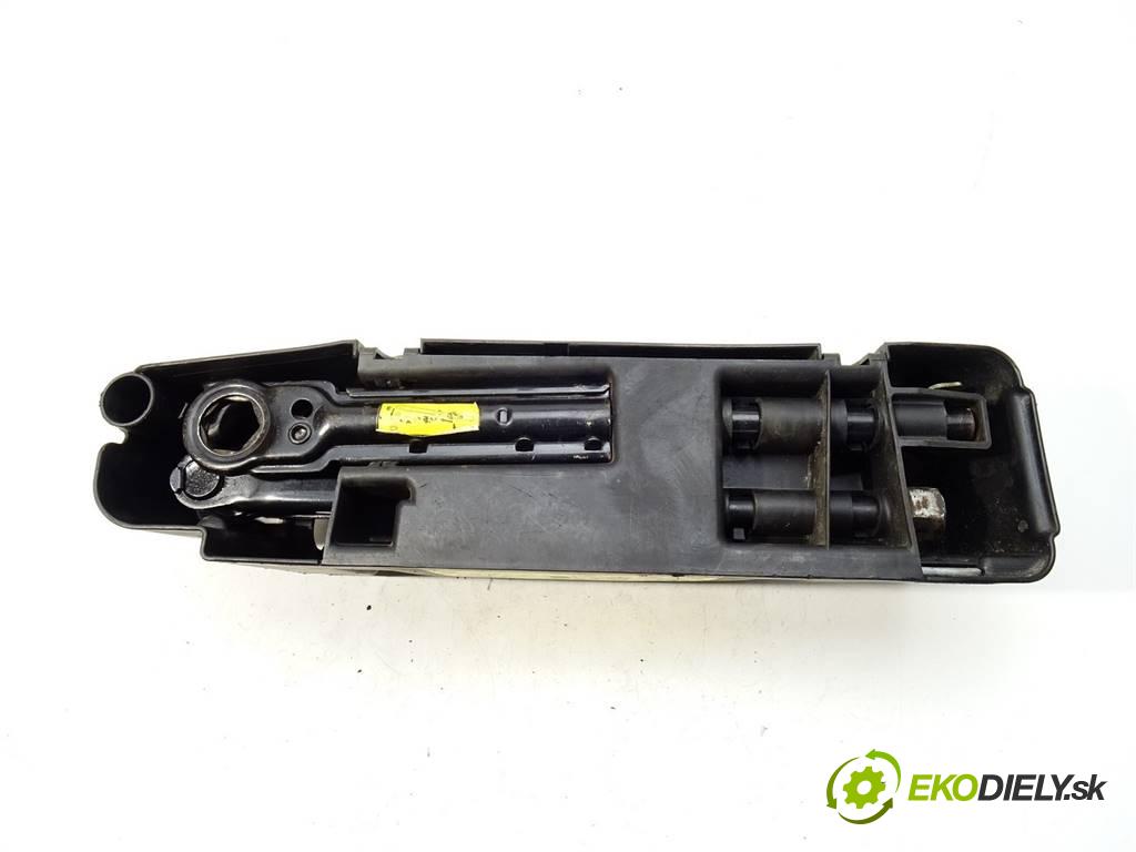 Renault Espace IV    2.2DCI 150KM 02-06  Súprava naradí Mechanizmus  (Ostatné)