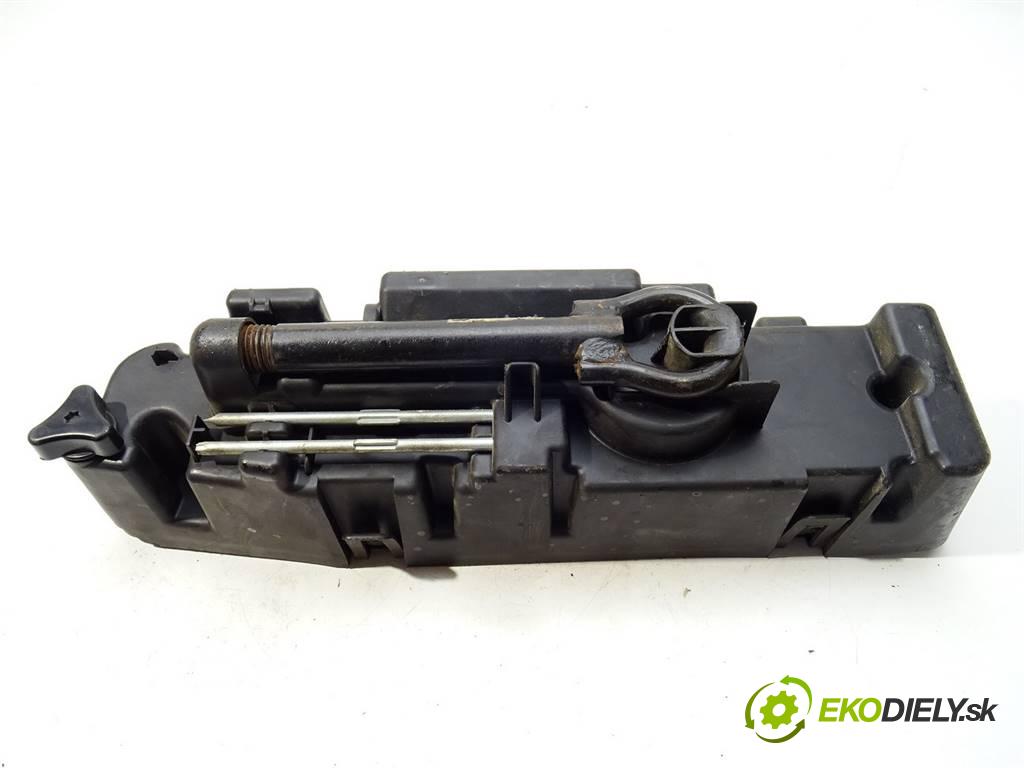 Renault Espace IV    2.2DCI 150KM 02-06  Súprava naradí Mechanizmus  (Ostatné)