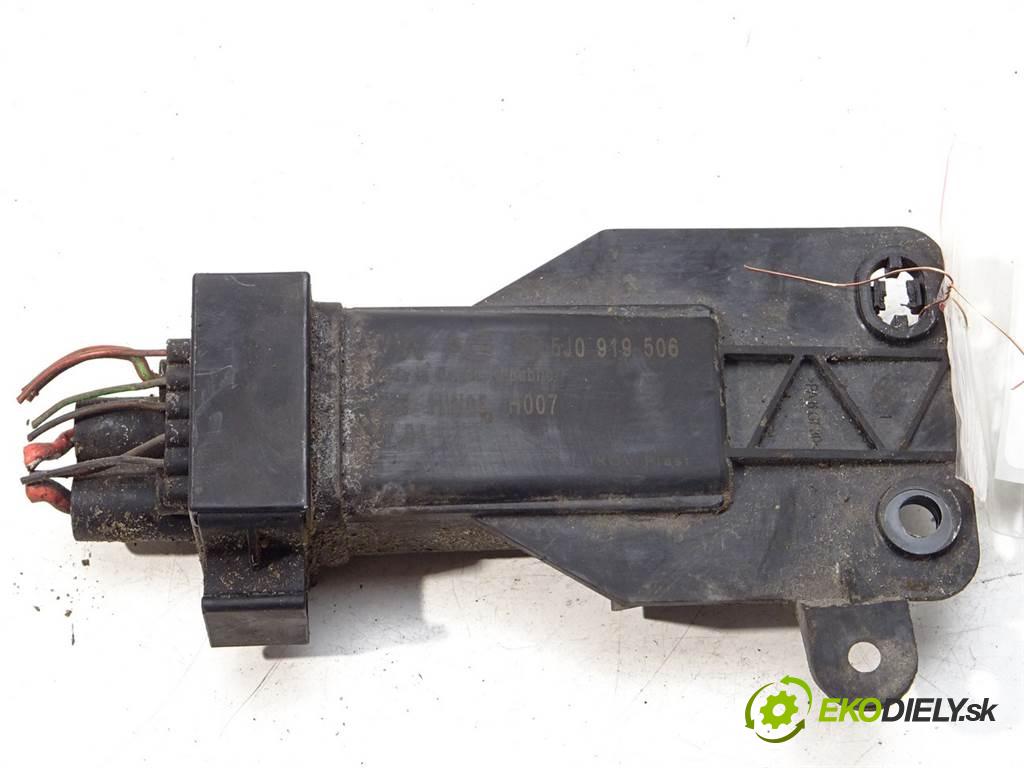 Seat Ibiza IV    KOMBI 5D 1.6TDI 90KM 08-12  Modul Riadiaca jednotka ventilátora 5J0919506 (Ostatné)