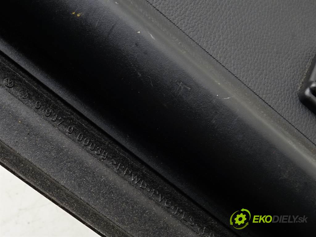 Volkswagen Passat B6  2005 103 kW KOMBI 5D 2.0TDI 140KM 05-10 2000 Roleta  (Rolety kufra)