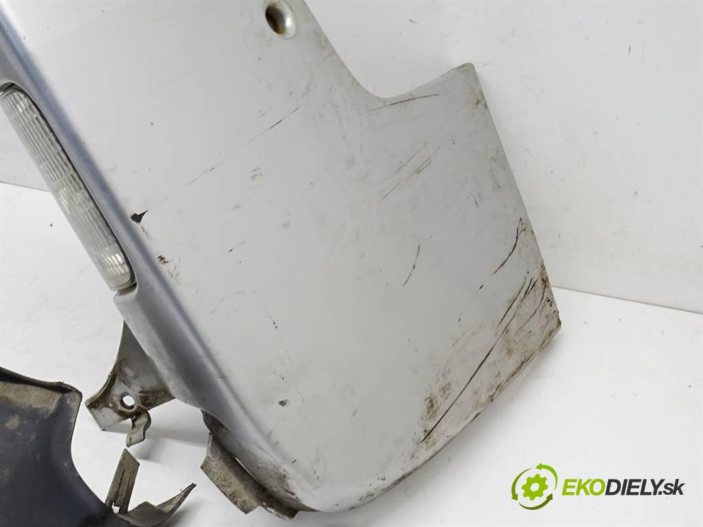 Renault Trafic II  2012 84 kW LIFT 2.0DCI 114KM 06-14 2000 nárazník zadní část