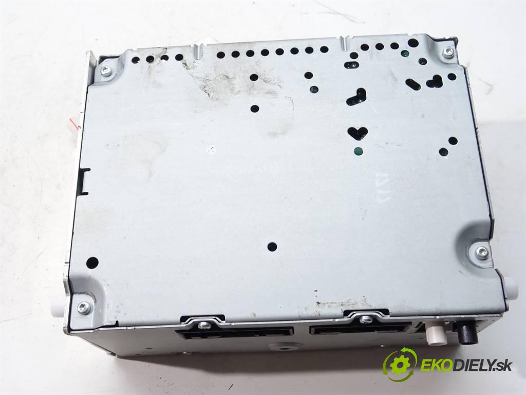 Ford Focus III LIFT  2017 110 kW HATCHBACK 5D 1.5 ECOBOOST 150KM 14-18 1500 RADIO F1BT-18C815-GAM (Audio zariadenia)