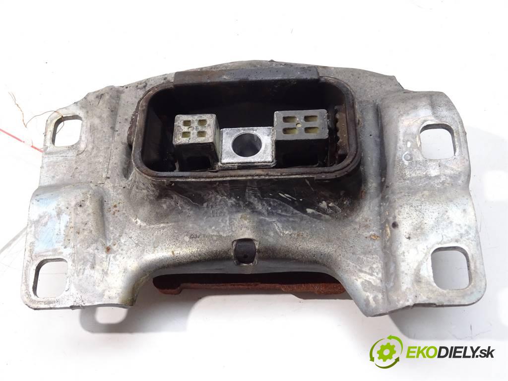 Ford Focus III LIFT    HATCHBACK 5D 1.5 ECOBOOST 150KM 14-18  AirBag Motor 322A69B (Držiaky motora)