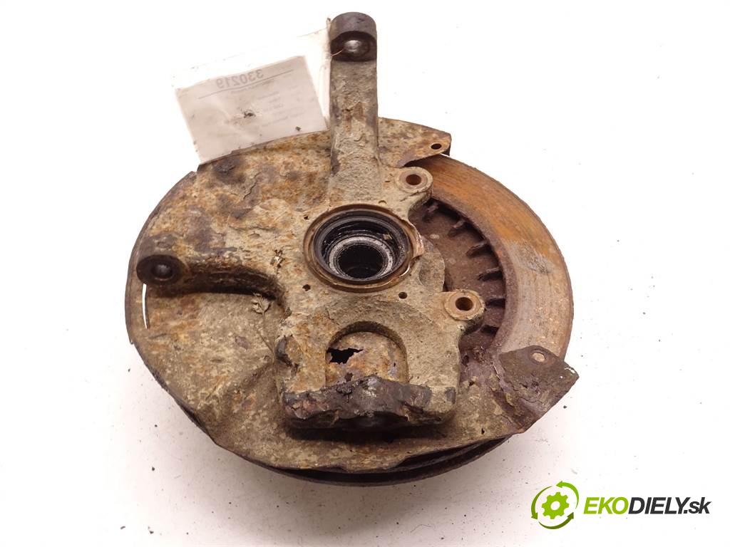 Mitsubishi Triton  2001  L200 3.0B 4WD 167KM 96-06 3000 náboj pravá  (Náboje)