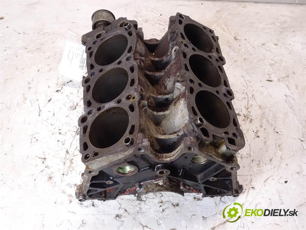 Mitsubishi Triton    L200 3.0B 4WD 167KM 96-06  blok Motor 6G72 (Blok motora)