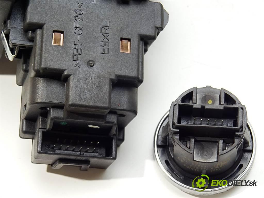 BMW 3 E90  2005 90 kW ANGLIK SEDAN 4D 2.0D 150KM 04-08 2000 spinačka 6954720 (Spínacie skrinky a kľúče)