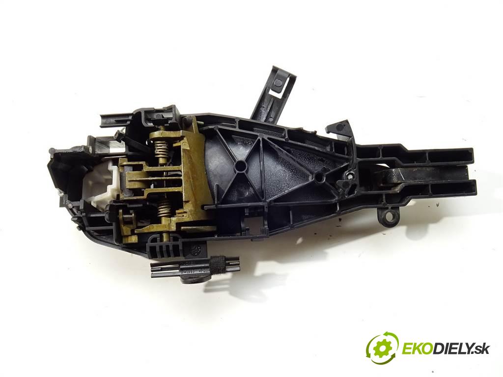 BMW 3 E90    ANGLIK SEDAN 4D 2.0D 150KM 04-08  Kľučka predný ľavá strana vonkajšia  (Vonkajšie predné ľavé)