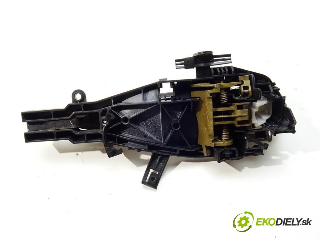 BMW 3 E90    ANGLIK SEDAN 4D 2.0D 150KM 04-08  Kľučka predný ľavá strana vonkajšia  (Vonkajšie predné ľavé)