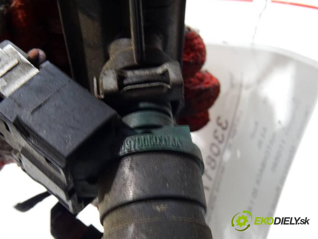 Audi A3 8L  1997 74 kW HATCHBACK 3D 1.6B 101KM 96-00 1600 Lišta vstrekovacia Vstrekovacie ventily 06A133317A (Vstrekovacie lišty)