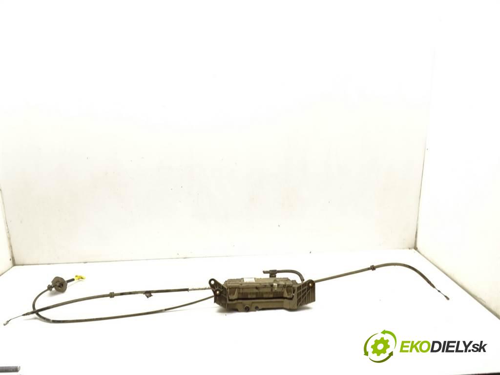 Renault Scenic II    1.5DCI 106KM 03-06  BRZDA: ručný elektrický 8200571486 (Ručné brzdy)