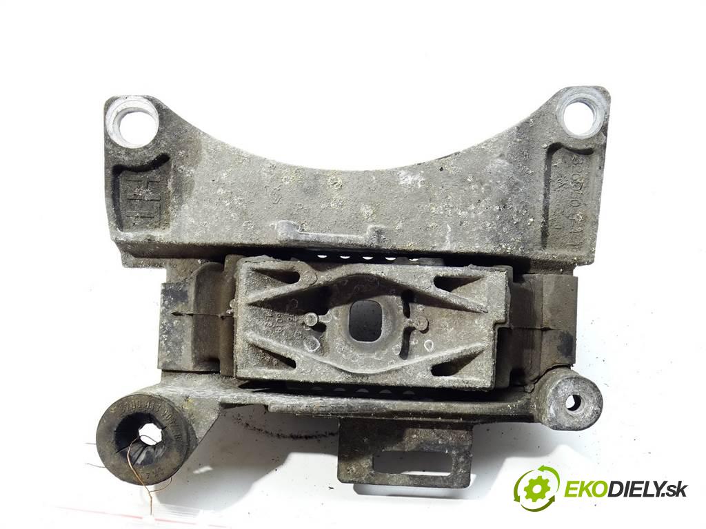 Renault Fluence  2010 78 kW SEDAN 4D 1.5DCI 106KM 09-12 1500 AirBag motora  (Držáky motoru)