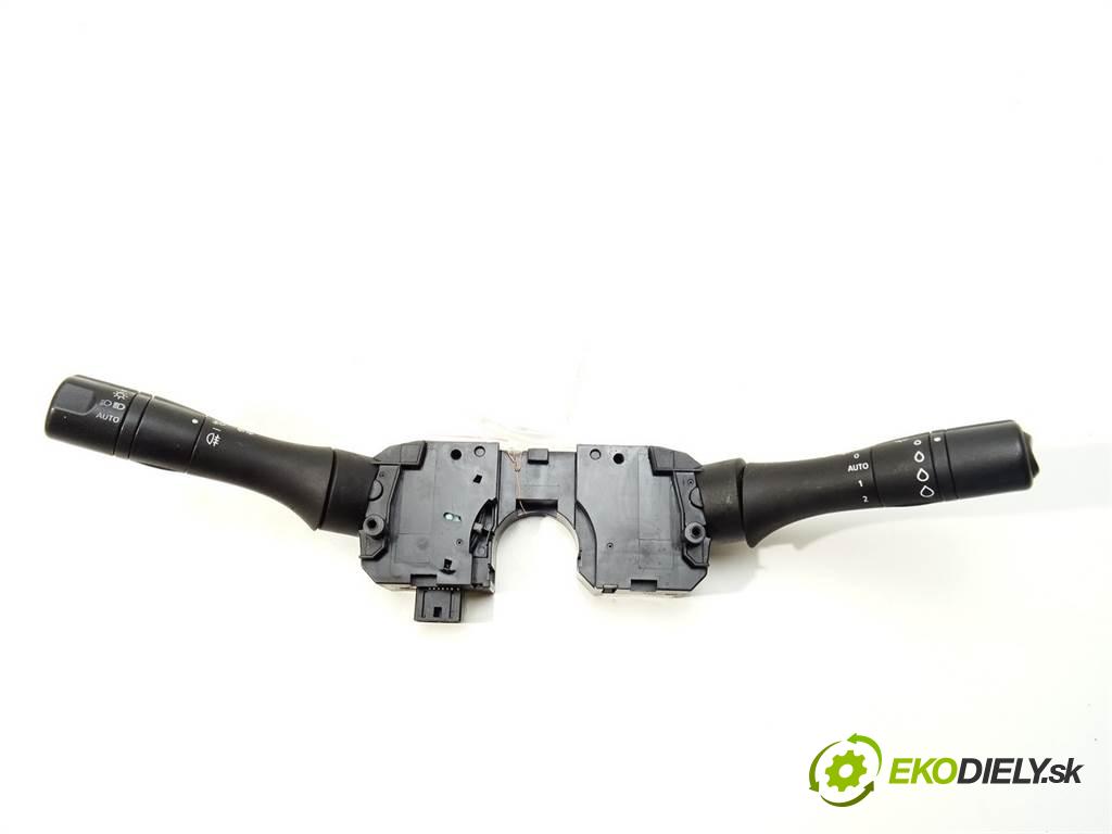 Renault Fluence  2010 78 kW SEDAN 4D 1.5DCI 106KM 09-12 1500 Prepínač kombinovaný 255670040R (Prepínače, spínače, tlačidlá a ovládače kúrenia)