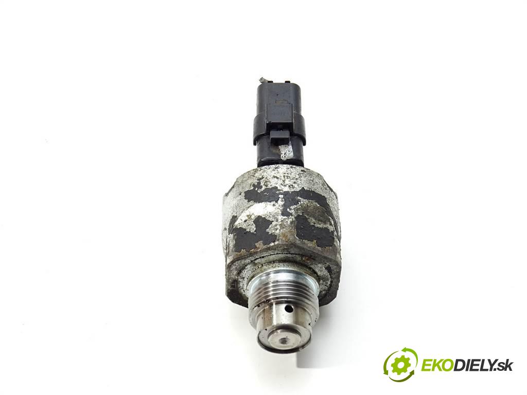 Renault Fluence  2010 78 kW SEDAN 4D 1.5DCI 106KM 09-12 1500 Regulátor tlaku paliva  (Ostatné)