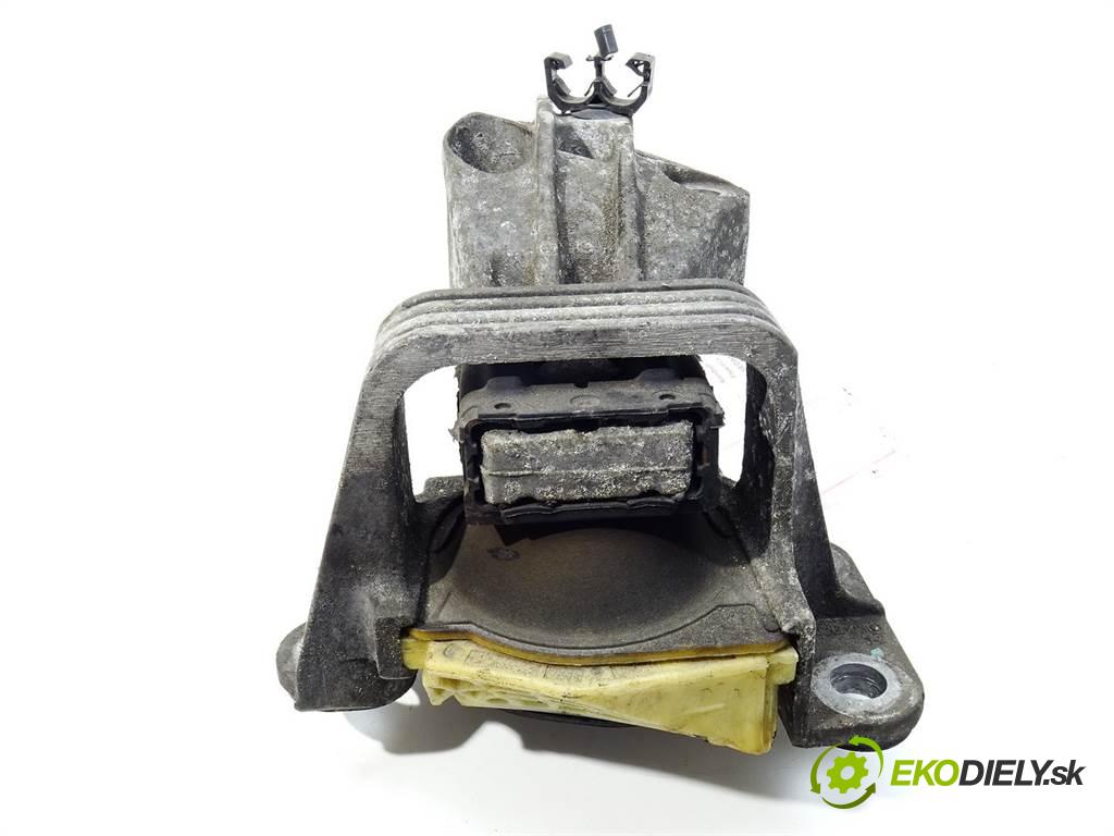 Renault Fluence    SEDAN 4D 1.5DCI 106KM 09-12  AirBag Motor  (Držiaky motora)