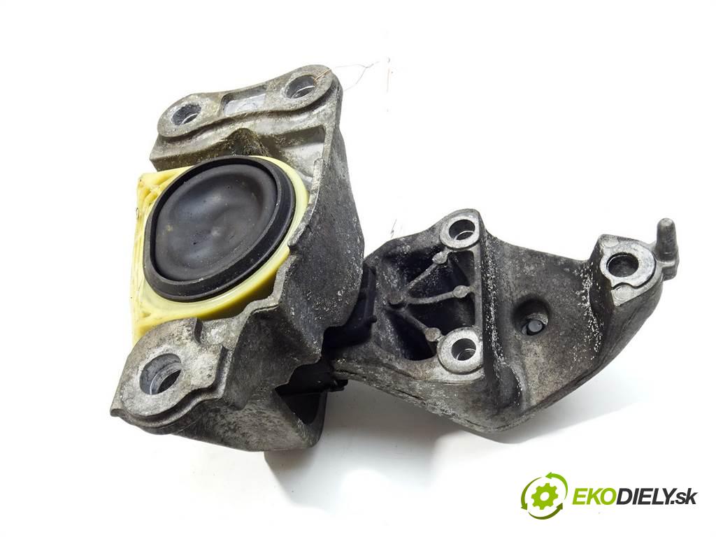 Renault Fluence    SEDAN 4D 1.5DCI 106KM 09-12  AirBag Motor  (Držiaky motora)