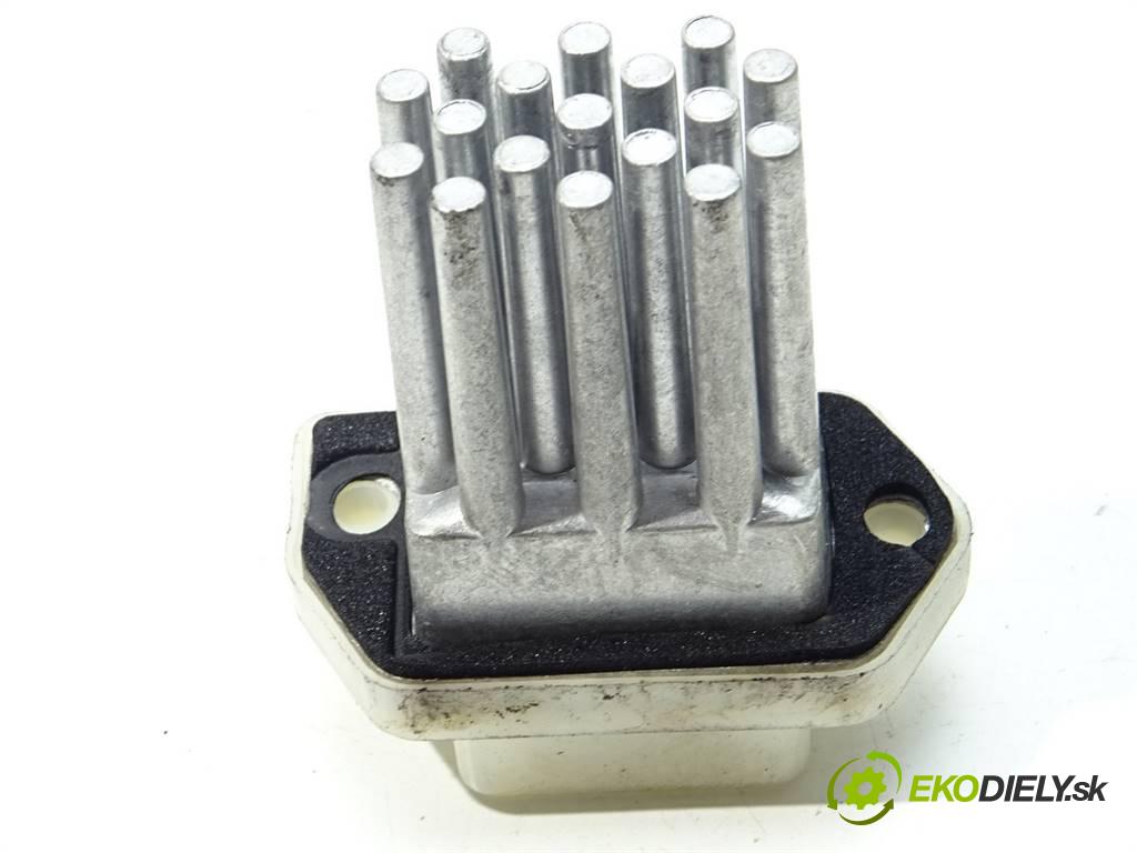 Nissan Primera P12  2002 93 kW KOMBI 5D 2.2Di 126KM 01-07 2200 Odpor, rezistor kúrenia vzduchu  (Odpory (rezistory) kúrenia)