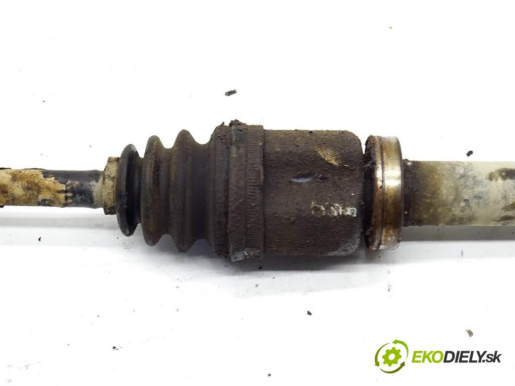 Volvo S80  2002 103 kW SEDAN 4D 2.4B BIFUEL CNG 140KM 98-06  2400 Poloos pravá  (Poloosy)