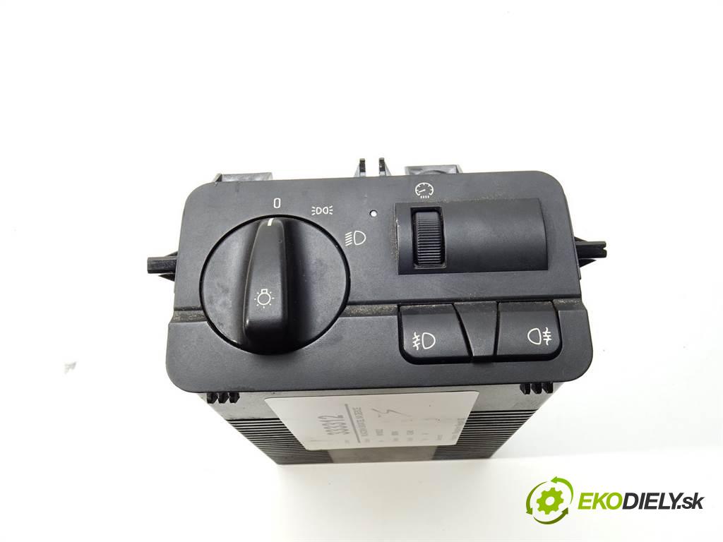 BMW 3 E46    A  spínač světel na přístrojové desce 6919832 (Ovládaní topení a přepínače)