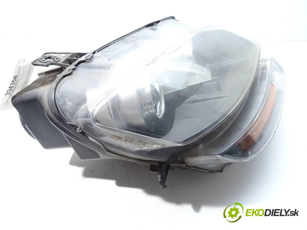 Fiat Ulysse II  2002 100 kW EVASION P 806 2.0B 136KM 02-11 2000 Svetlomet pravy 1494323080 (Pravé)