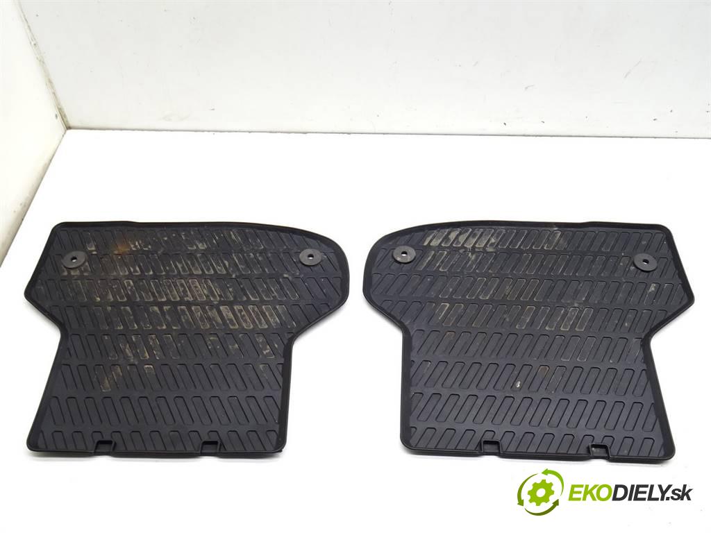 Audi A3 8P    HATCHBACK 3D 1.6B 102KM 03-08  Koberečky: 8P1061501