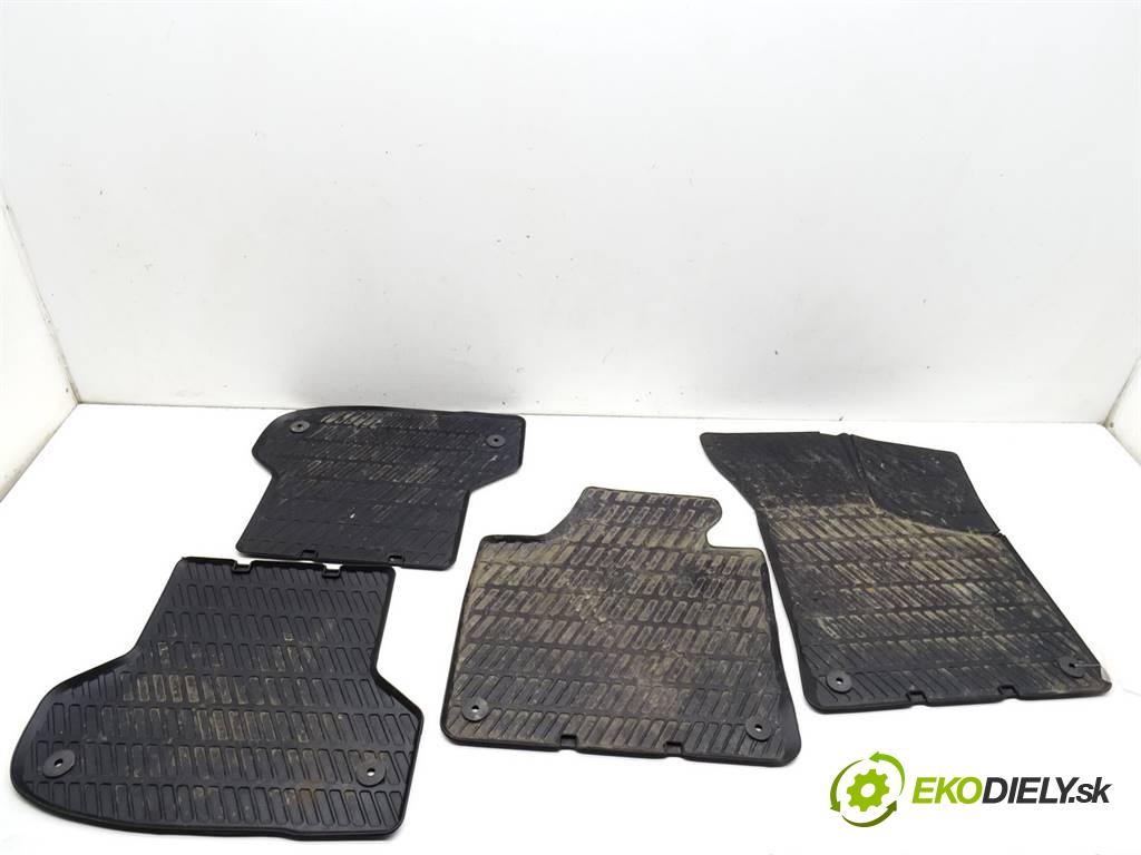 Audi A3 8P    HATCHBACK 3D 1.6B 102KM 03-08  Koberečky: 8P1061501