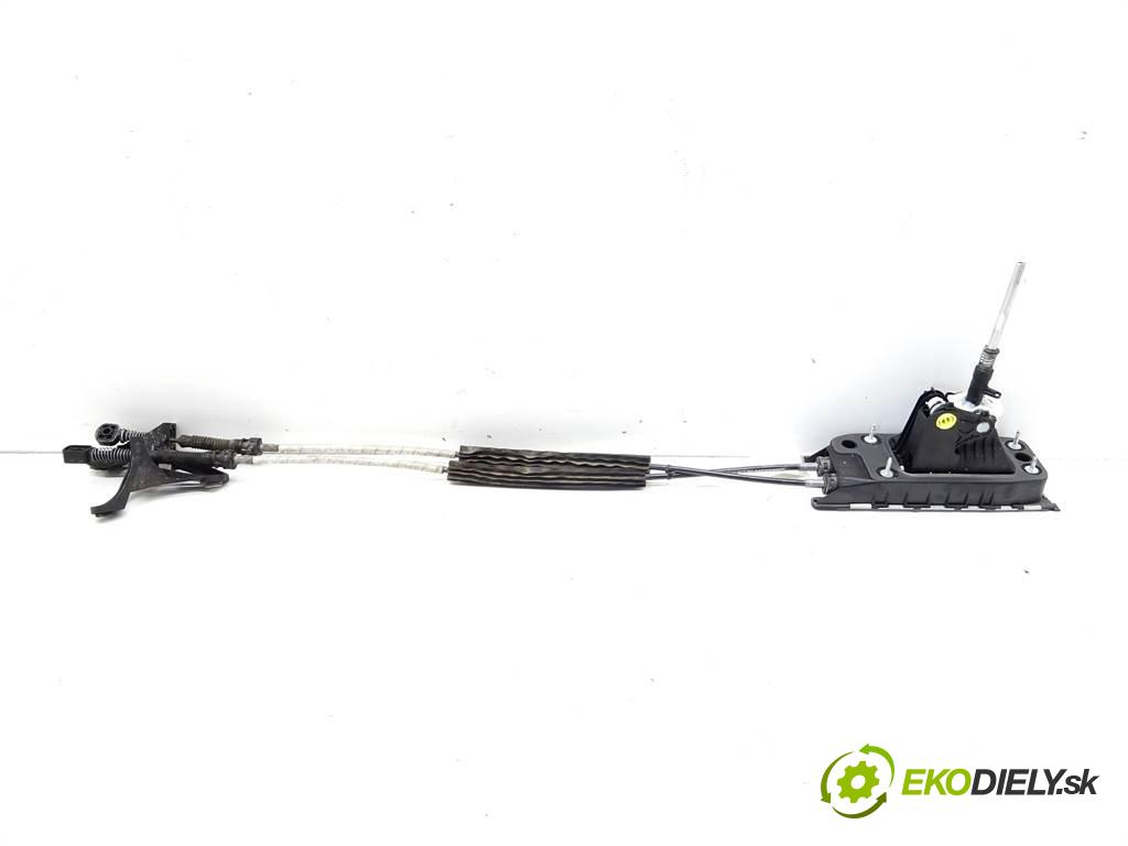 Skoda Octavia III LIFT  2018 85kW SEDAN 4D 1.6TDI 115KM 16-20 1600 Kulisa 5Q0711049AP (Rýchlostné páky / kulisy)