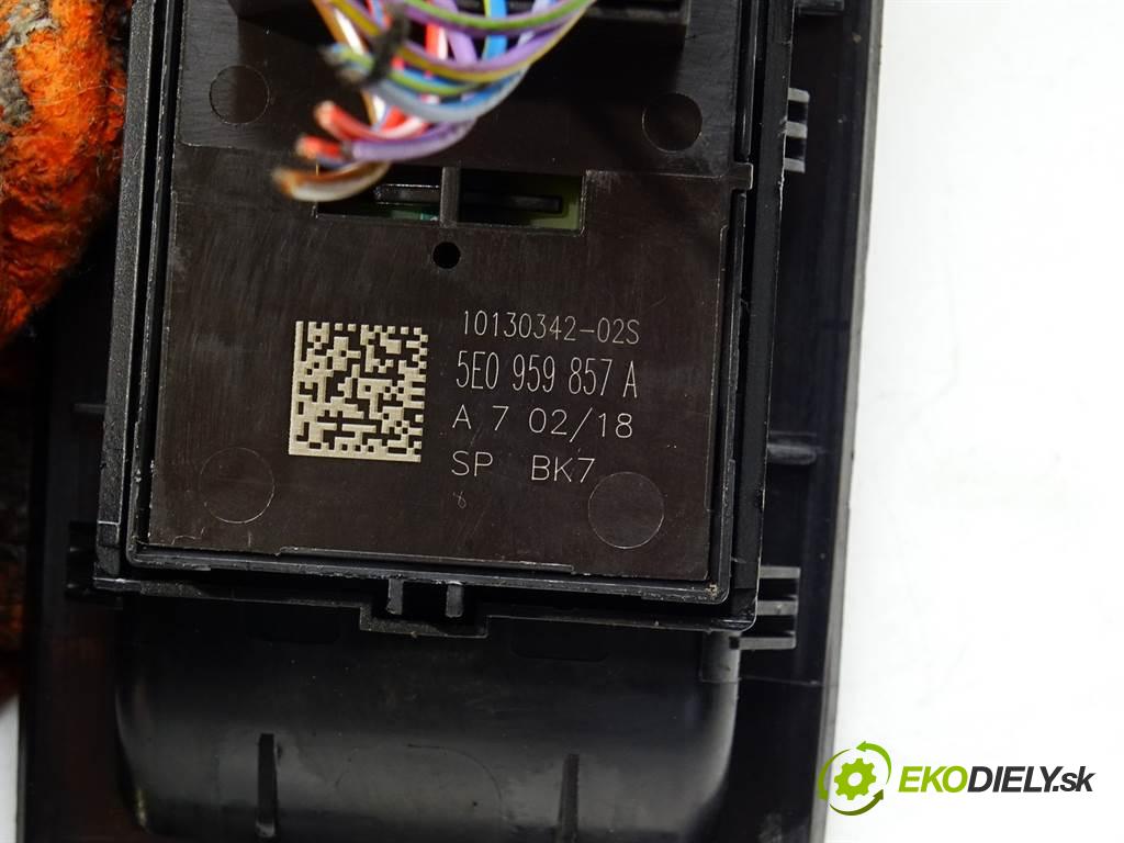 Skoda Octavia III LIFT  2018 85kW SEDAN 4D 1.6TDI 115KM 16-20 1600 Prepínač okien 5E0959857A (Prepínače, spínače, tlačidlá a ovládače kúrenia)