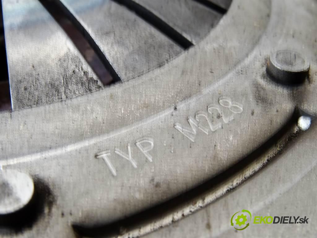 Citroen C5 III  2008 103 kW KOMBI 5D 2.0B 140KM 08-17 2000 Spojková sada (bez ložiska) komplet RFJ (Kompletné sady (bez ložiska))