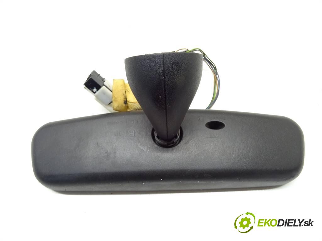 Volkswagen Bora  1999 85 kW SEDAN 4D 1.9TDI 115KM 98-05 1900 zpětné zrcátko vnitřní  (Světla vnitřní)