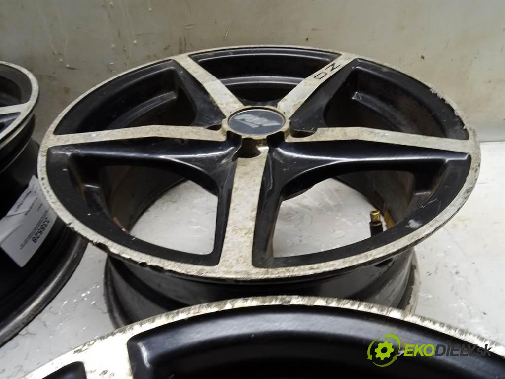 Renault     15 7J 4X100 ET38  disky hlinikové 15  (Hliníkové)
