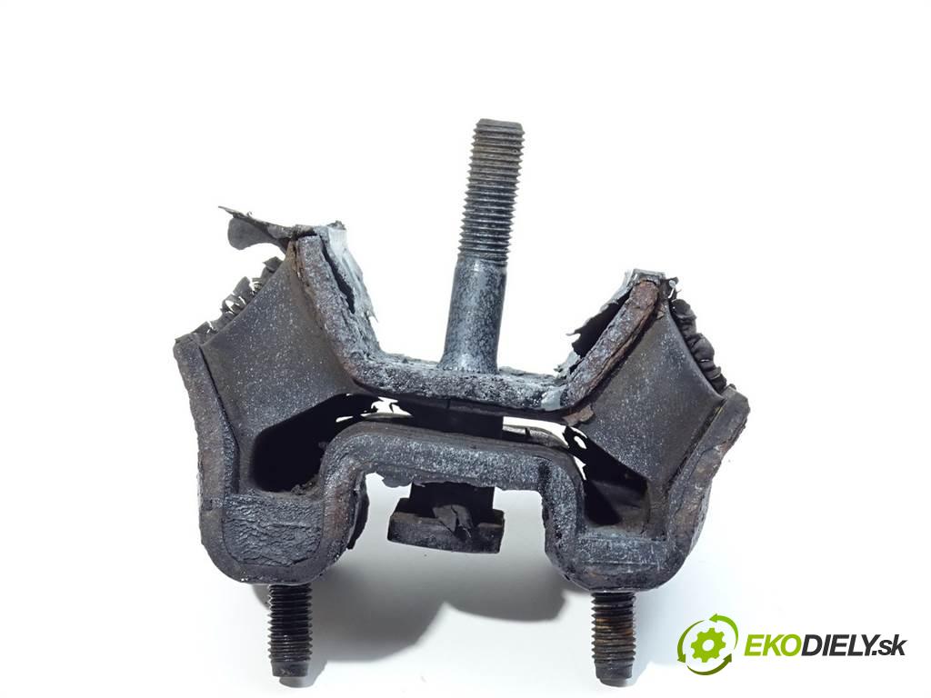 Mercedes-Benz ML W163  2001 120 kW LIFT 2.7CDI 163KM 97-05 2700 AirBag Motor  (Držiaky motora)