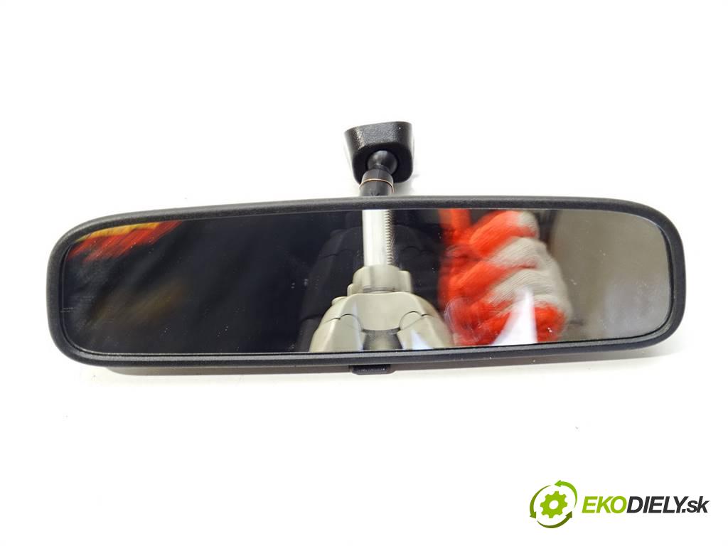 Hyundai i20 II  2016 61,8 HATCHBACK 5D 1.2B 84KM 14-18 1200 zpětné zrcátko vnitřní  (Světla vnitřní)