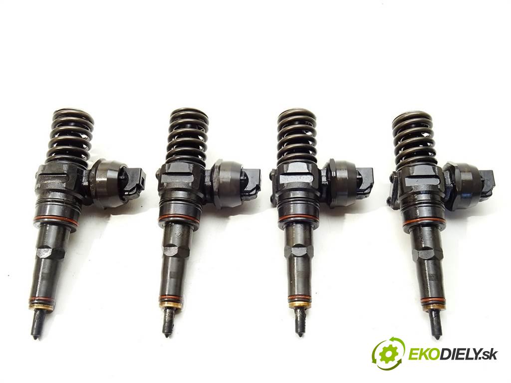 Volkswagen Passat B5 FL  2003 74 kW KOMBI 5D 1.9TDI 101KM 00-05 1900 vstrekovače 0414720037 (Vstrekovače)