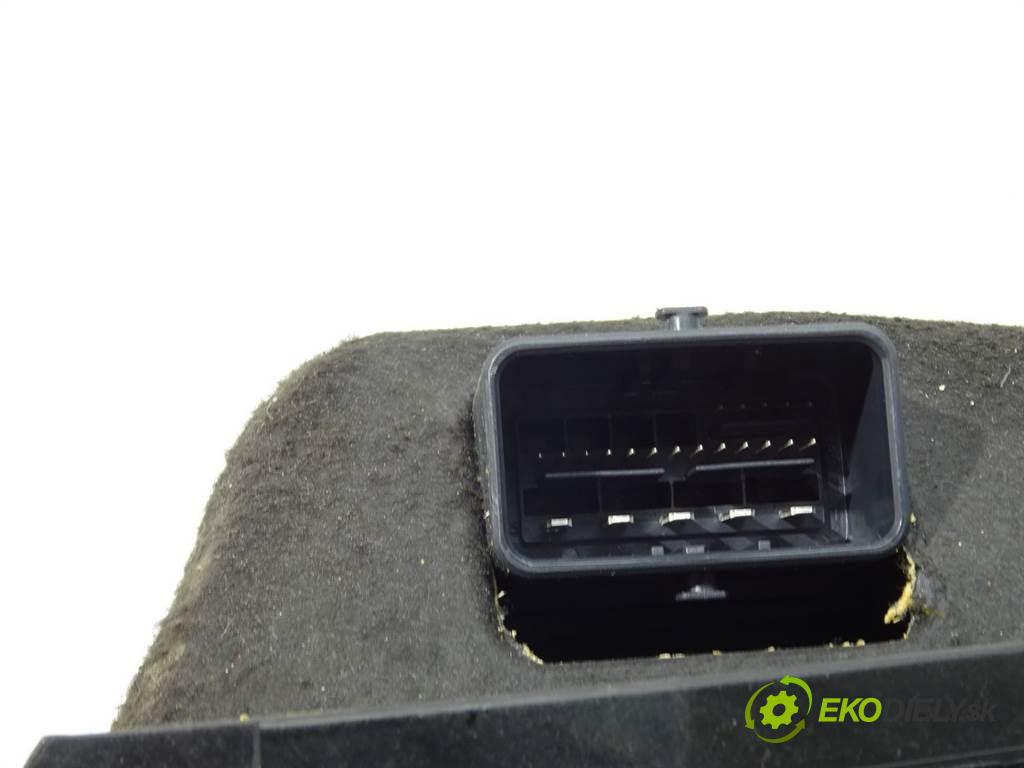 Citroen C4 Picasso    LIFT 2.0HDI 150KM 10-13  BRZDA: ručný elektrický 9659810180 (Ručné brzdy)