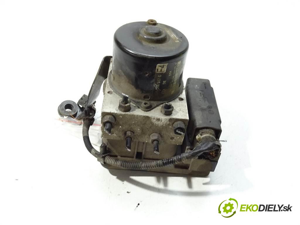 Volkswagen Golf IV  2001 74 kW HATCHBACK 3D 1.9TDI 101KM 97-03 1900 Pumpa ABS 1C0907379G (Pumpy ABS)