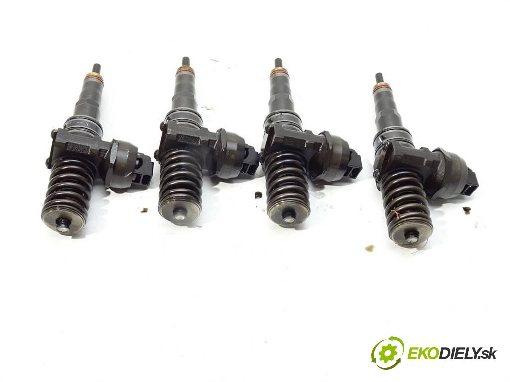 Volkswagen Golf IV  2001 74 kW HATCHBACK 3D 1.9TDI 101KM 97-03 1900 vstrekovače 0414720213 (Vstrekovače)