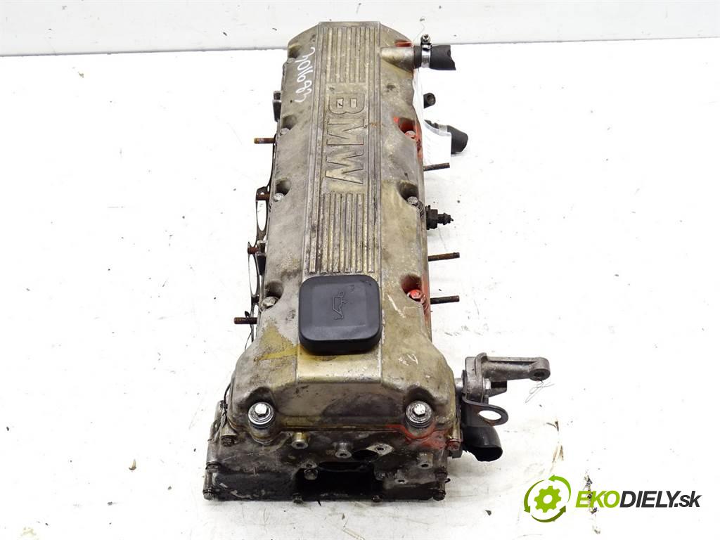 BMW 3 E46    SEDAN 1.8B 1.9B 118KM 98-03  hlava válců M43B19 (Hlavy válců)