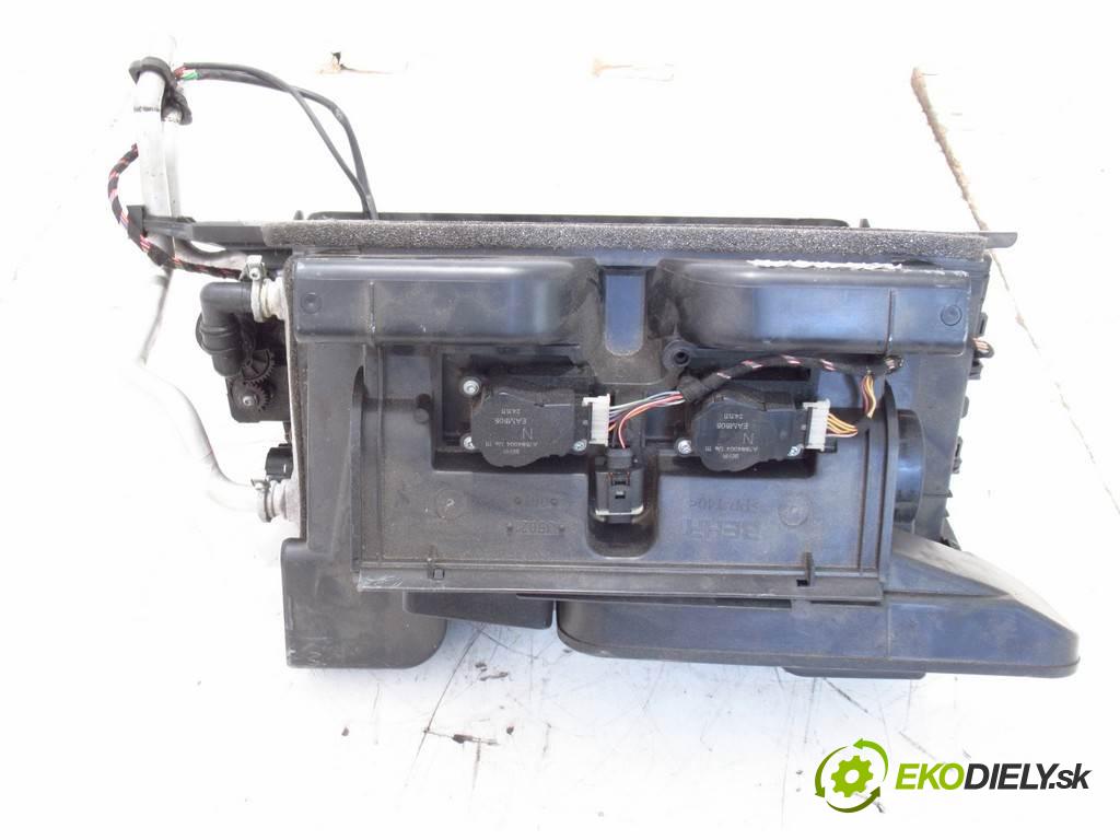 MAN TGX    TGX18.440 EURO5 XL  Výhrevné teleso, radiátor kúrenia 81619006433 (Radiátory kúrenia)