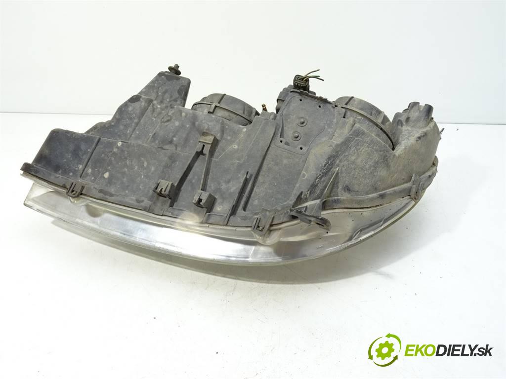 Peugeot 607  2001 100 kW SEDAN 4D 2.2B 158KM 99-10 2000 Svetlomet pravy 9641958780 (Pravé)