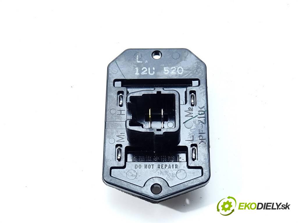 Toyota Corolla XI  2018  LIFT E16 SEDAN 4D 1.4D-4D 90KM 13-19 1400 Odpor, rezistor kúrenia vzduchu  (Odpory (rezistory) kúrenia)