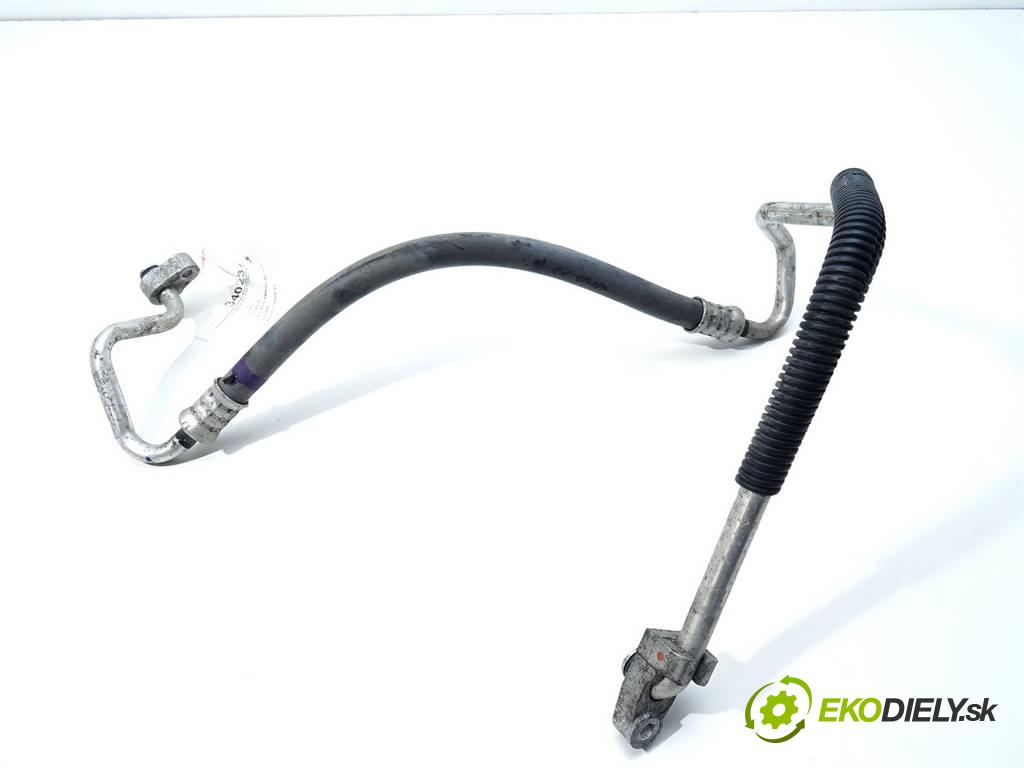 Toyota Corolla XI  2018  LIFT E16 SEDAN 4D 1.4D-4D 90KM 13-19 1400 rúrka klimatizácie  (Rúrky klimatizácie)