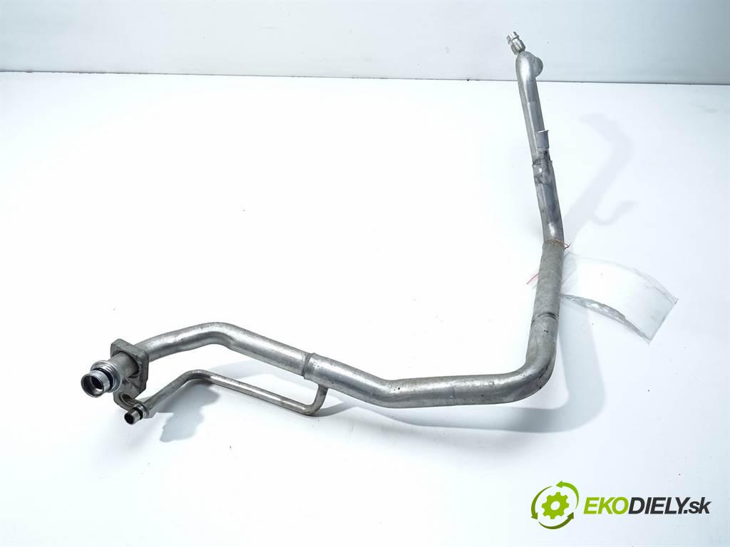 Toyota Corolla XI    LIFT E16 SEDAN 4D 1.4D-4D 90KM 13-19  rúrka klimatizácie  (Rúrky klimatizácie)