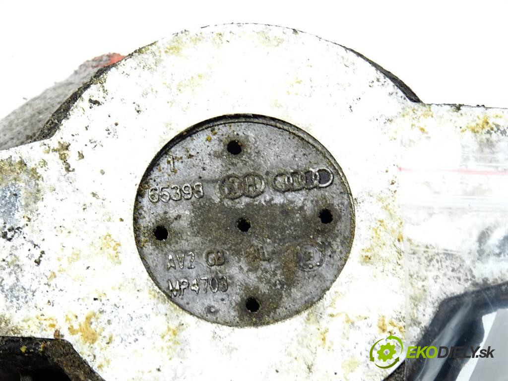 Audi A8 D3  2003 246 kW QUATTRO SEDAN 4D 4.2B V8 335KM 02-09 4200 AirBag Motor  (Držiaky motora)